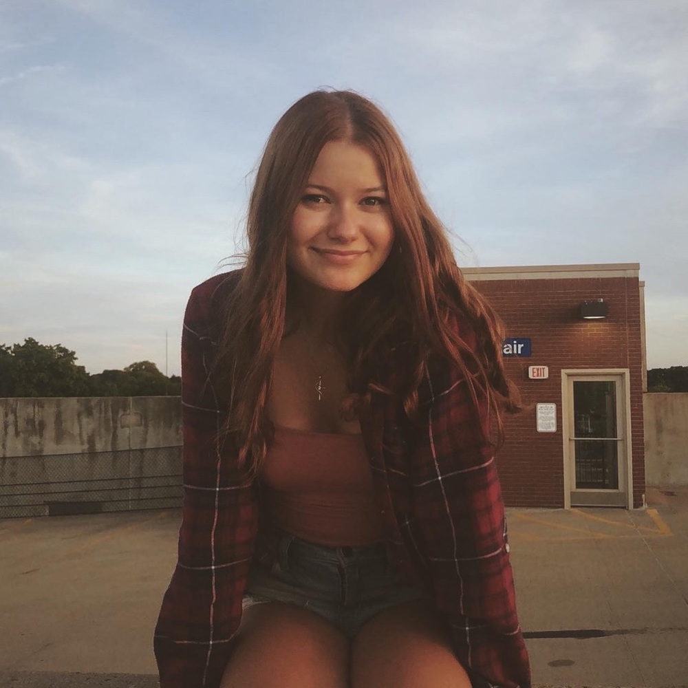 Meet your Posher, Izzy